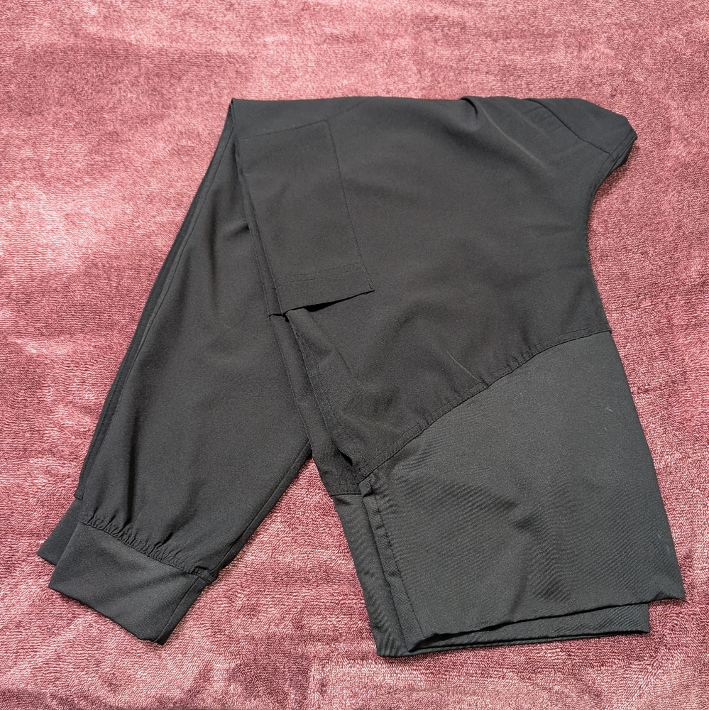 Med Couture women's maternity jogger pant